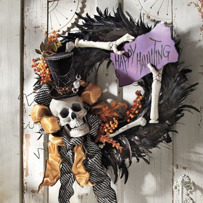 "Happy Hauntings" Wreath