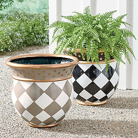 Zara Painted Pot Planter