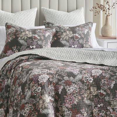 Aracelli Floral Quilt