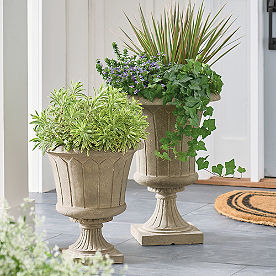 Kiran Pedestal Planters