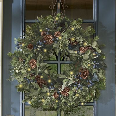 Blue Cedar Cordless Wreath