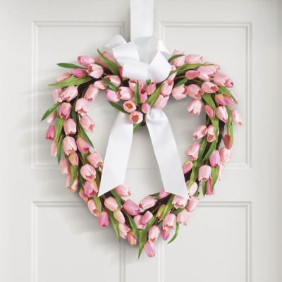 Tulip Heart Wreath - Red  - 22