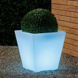 Outdoor Illuminated Planter