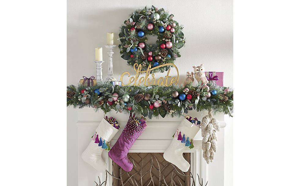 How to Decorate A Christmas Mantel: Unexpected & Bright - Grandin ...