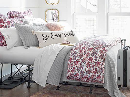 How To Layer Your Bed Our Best Bedscaping Tips Grandin Road Blog